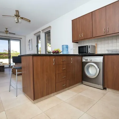 Sunflower - 2 Bed Villa