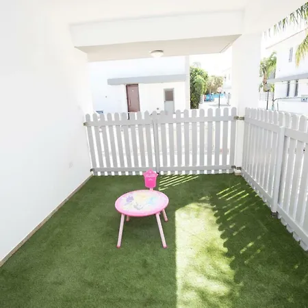 فيلة Sunflower - 2 Bed بروتاراس